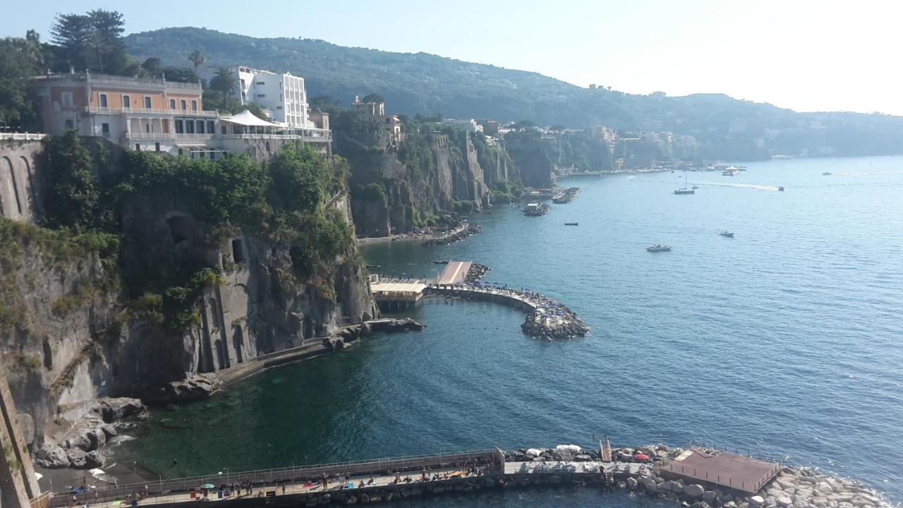Sorrento City Center Atmosphere Apartment Bagian luar foto