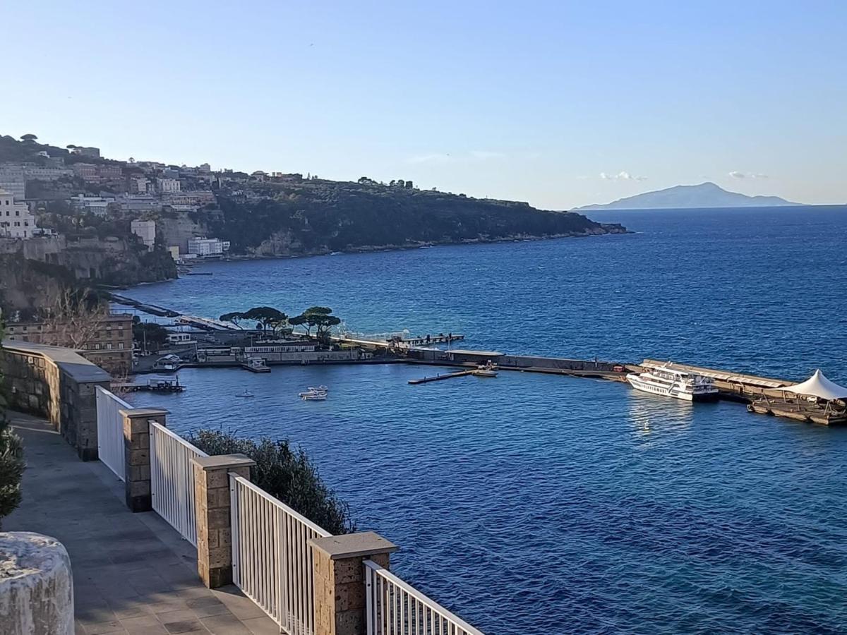 Sorrento City Center Atmosphere Apartment Bagian luar foto